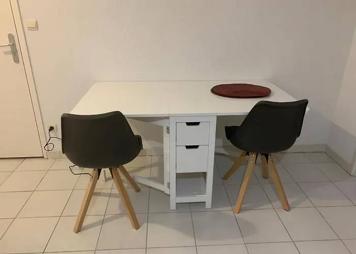 Joli * Saint-Jean-dʼAngély